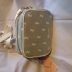NWT JUICY COUTURE Bestseller Camera Crossbody in Denim/White